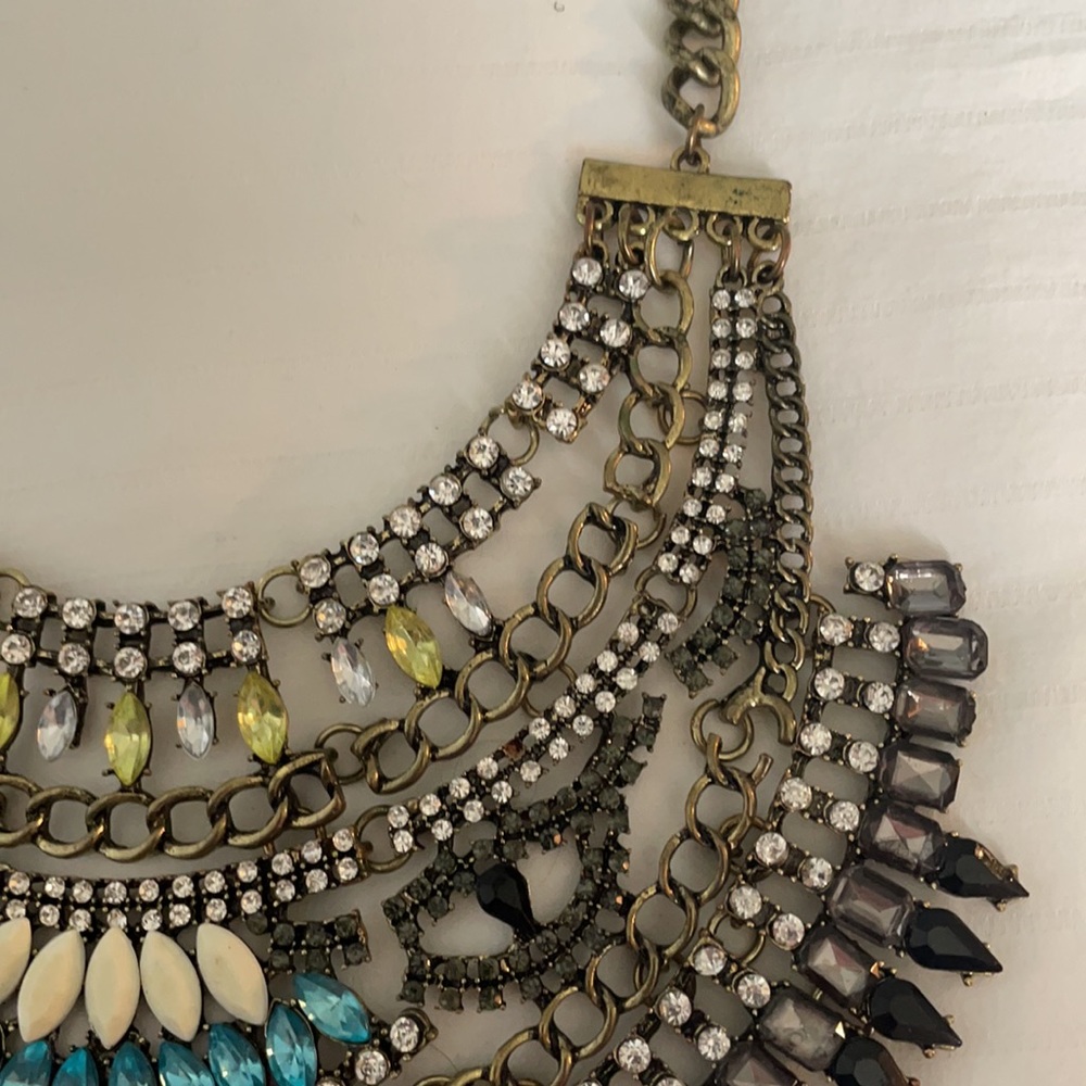 Statement necklace - Picture 6 of 7